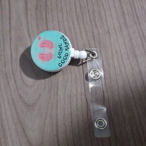 Kidney badge reel